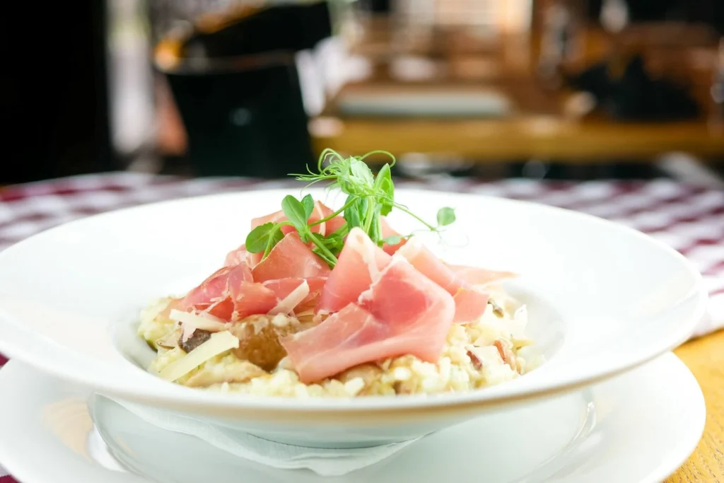 main course restaurant 7939 2372